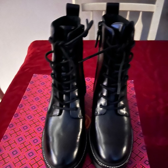 Tory Burch perfect black lug sole bootie - Picture 9 of 9